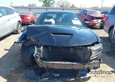 2023 Dodge Charger Scat Pack z USA, uszkodzony, nr VIN 2C3CDXGJ3PH701926